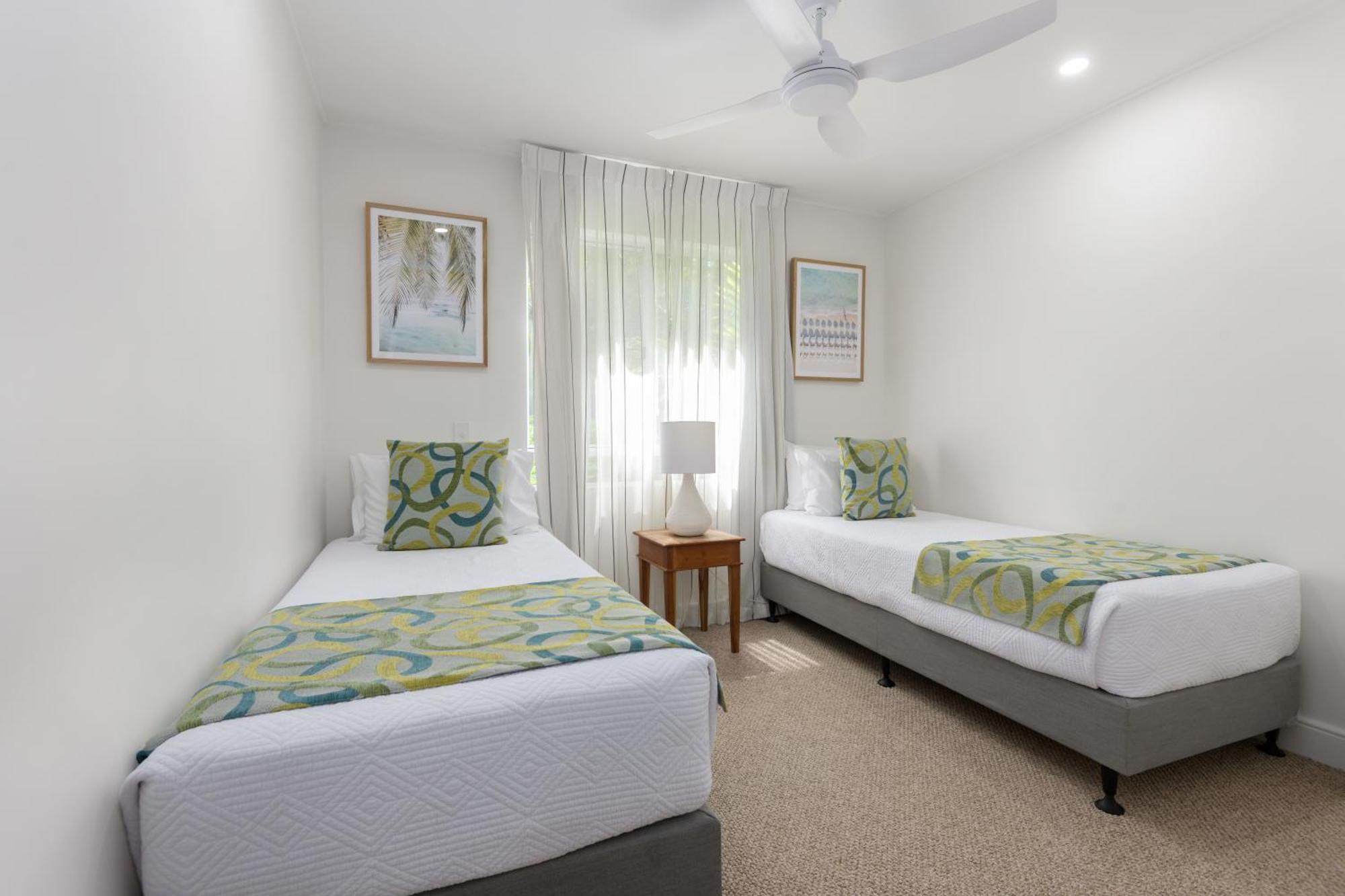 Mandalay Luxury Beachfront Apartments Port Douglas Exterior photo