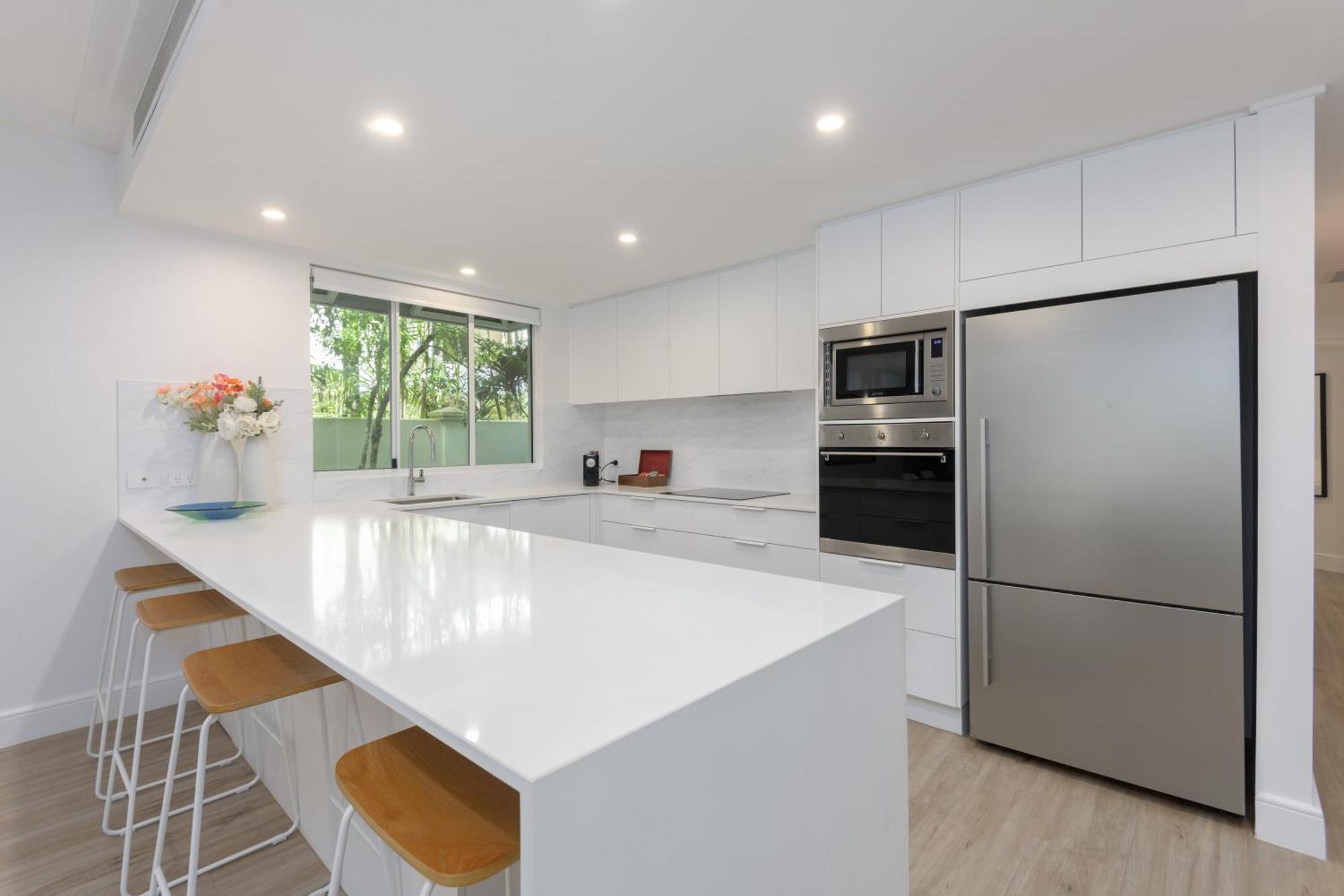 Mandalay Luxury Beachfront Apartments Port Douglas Exterior photo